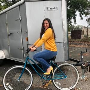 Meet your Posher, Mariela